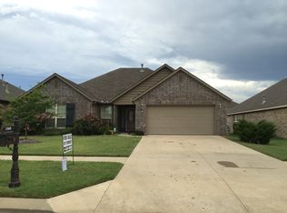 1365 W Ross Ave, Sapulpa, OK 74066