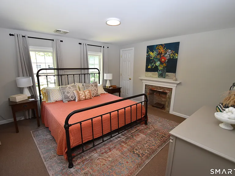 139 Hewitt Rd — Photo 24