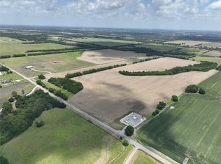 201 Private Road 33, Trenton, TX 75490