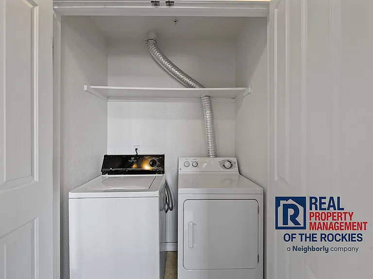 2133 Krisron Rd #C-207 — Photo 17