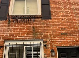 1028 Irving St, Philadelphia, PA 19107