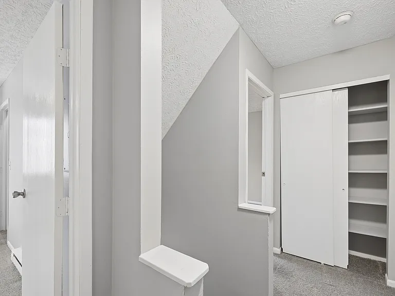 Timbercreek Apts — Photo 47