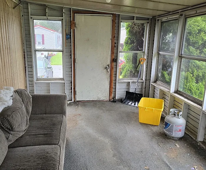 350 Sandybrook Dr — Photo 6