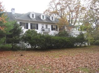 1197 Elinor Rd, Hewlett, NY 11557