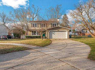 44567 Anne Ct, Plymouth, MI 48170