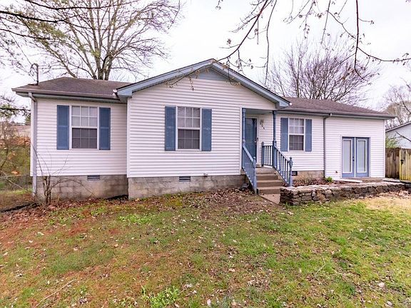 2nd image of 104 Wortham Ct