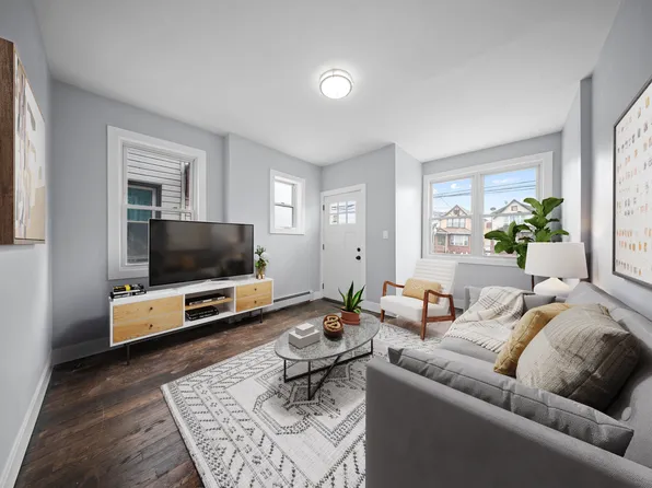 4617 Clarendon Road image 1 of 16