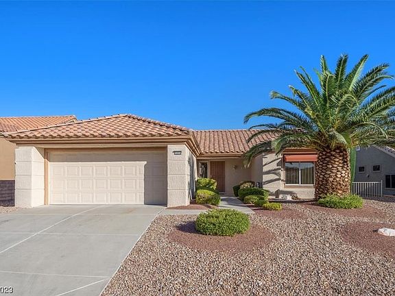 3rd image of 9808 Rosamond Dr
