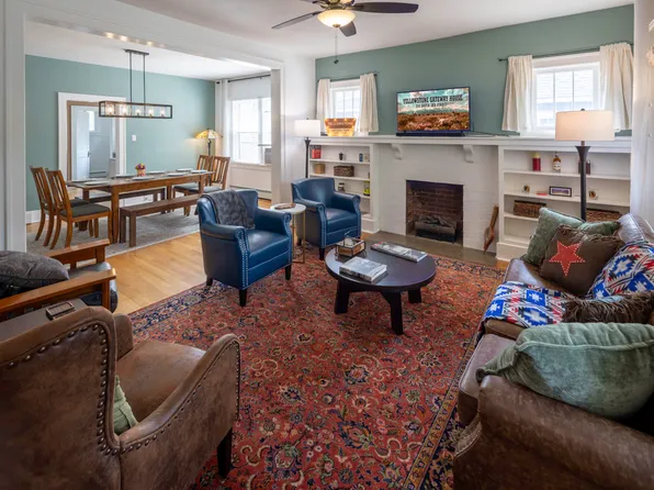 215 S 3rd St, Livingston, MT 59047