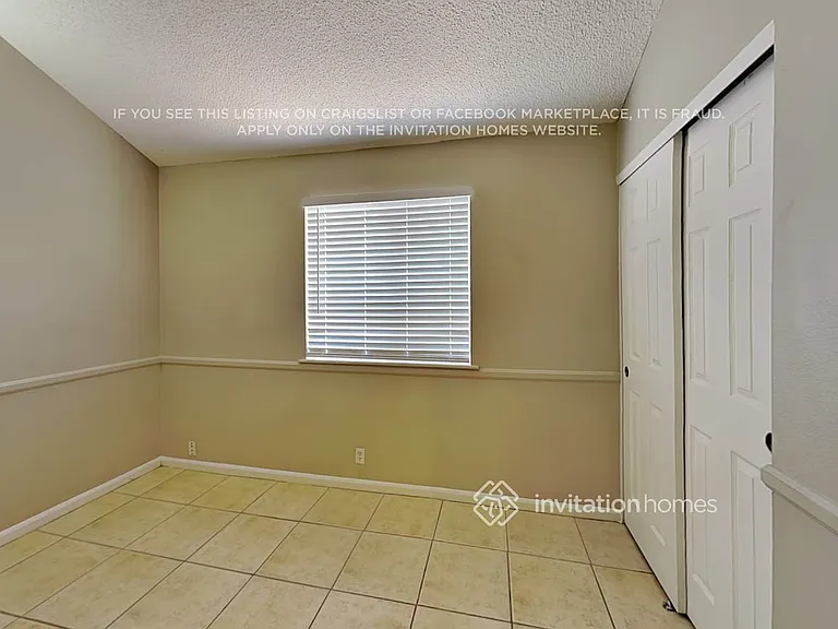 11324 N 81st Dr — Photo 12