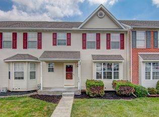 177 Country Ridge Dr, Red Lion, PA 17356