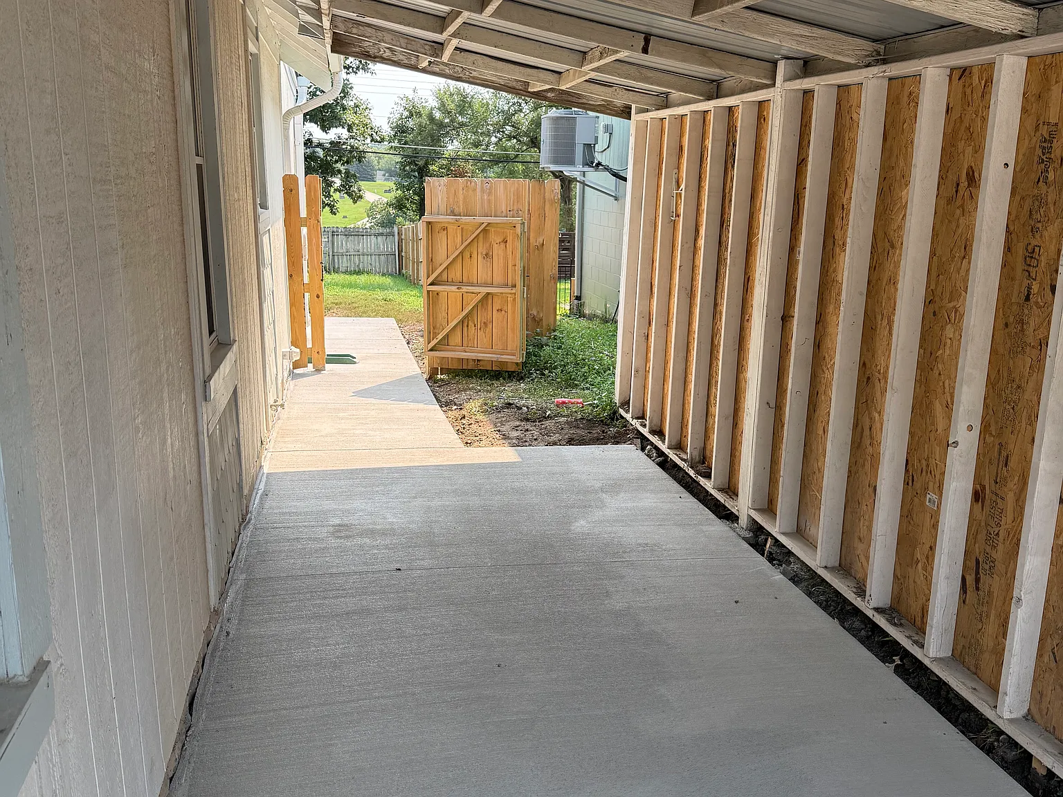 3 bed, 1078 sqft, $1,650 — Photo 4