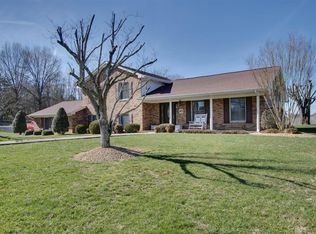 234 Beaumont Ln, Bluff City, TN 37618