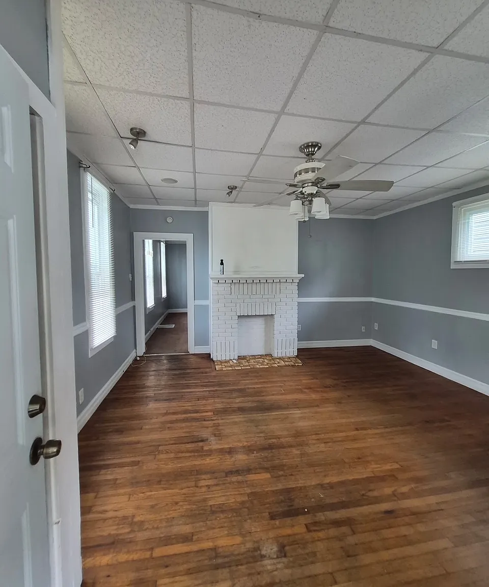 2 bed, 1326 sqft, $1,350 — Photo 2
