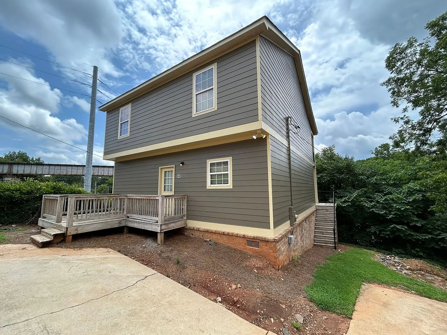 Pre-Leasing For August 5th 2027! — Photo 3