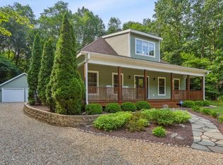 18687 Old Field Rd, New Buffalo, MI 49117