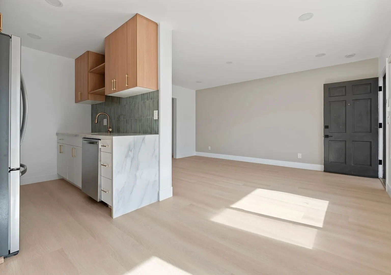 Iowa Apartments — Photo 4
