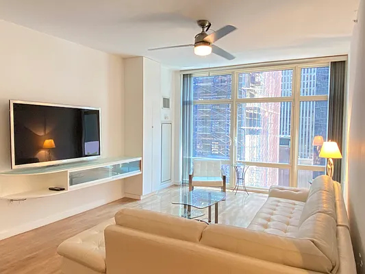 Rented by Corcoran | media 3