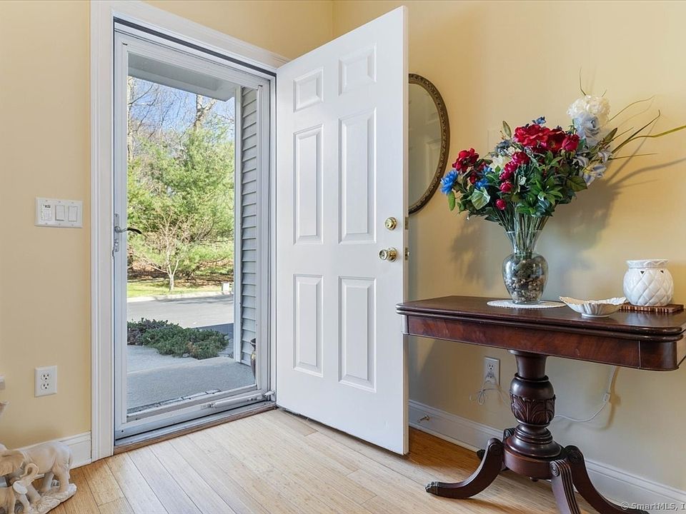 Mystic Run 375 Allyn St Mystic CT Zillow