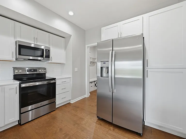 959 Titan Dr — Photo 10