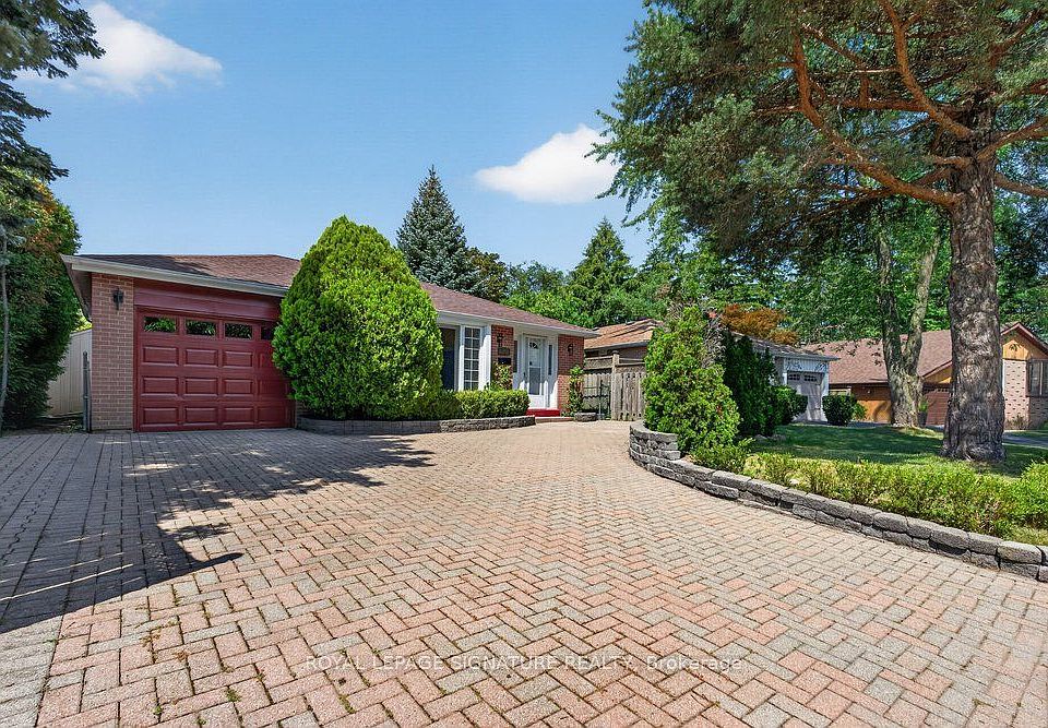 1st image of 16 Earswick Dr