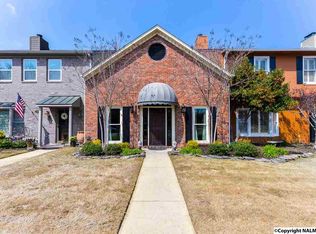 1552 River Bend Pl SE, Decatur, AL 35601