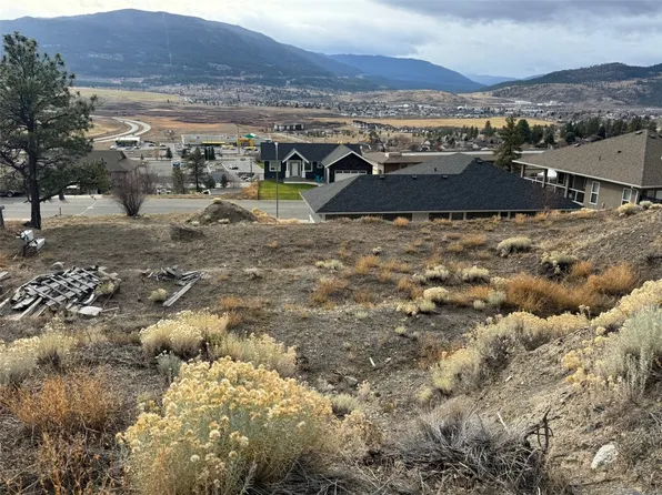 2742 Eagle Cres, Merritt, BC V1K 0B3