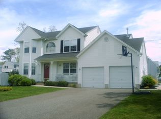 112 Spar Rd, Manahawkin, NJ 08050