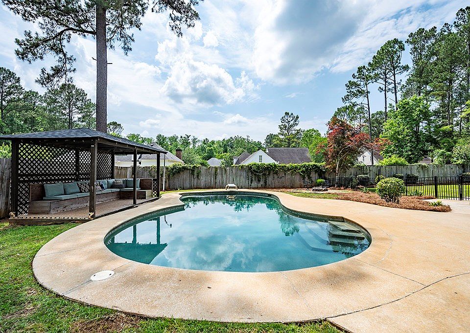 2202 Wesley Rd, Albany, GA 31721 Zillow