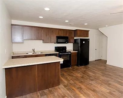 238 N 750 E — Photo 5