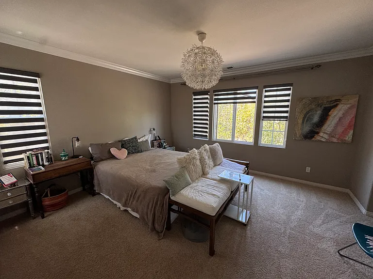 Large Principal Room