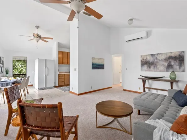 1739 Puowaina Dr, Honolulu, HI 96813