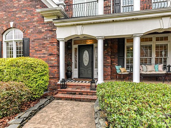 4th image of 6114 Four Wood Dr