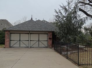1320 S Galveston Ave, Tulsa, OK 74127