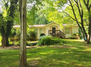 144 Lindy St, Beaver Falls, PA 15010