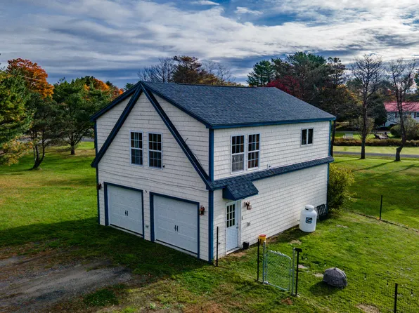 138 Capen Road, Gardiner, ME 04345