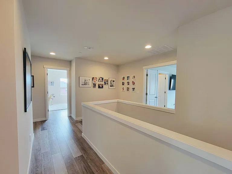 1012 Sedonia St — Photo 9