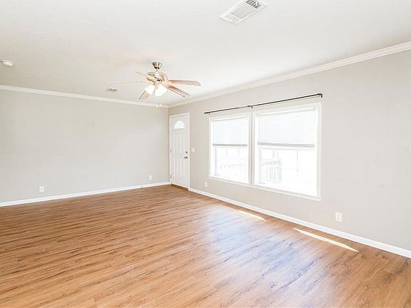 5th image of 58563 Spring Valley Rd