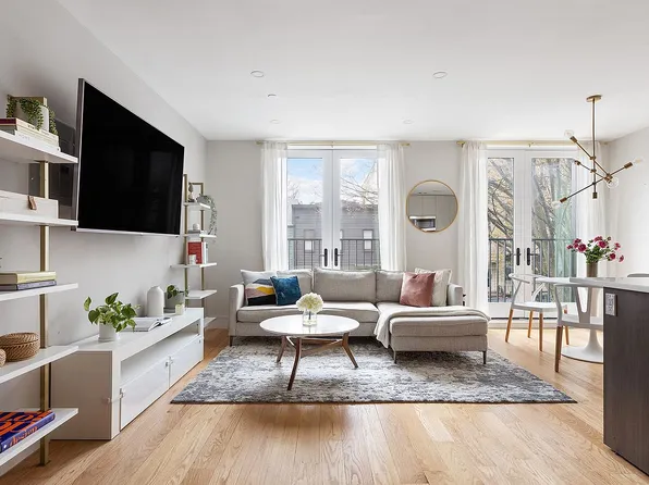 334 22nd St #2A, Brooklyn, NY 11215