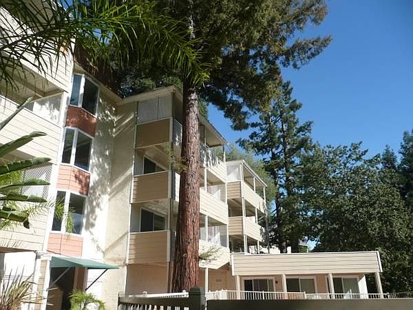 1st image of 121 Massol Ave #201