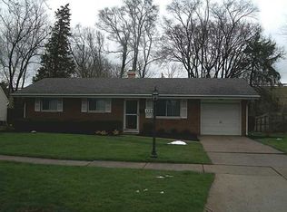 1729 Parkway Dr N, Maumee, OH 43537
