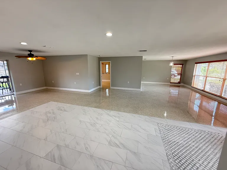 1634 Sheffield Dr — Photo 9