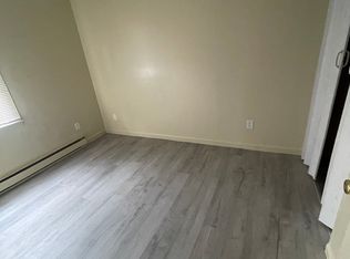 17 Forest Park Ave APT 3, Springfield, MA 01108