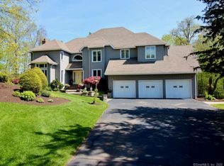 26 Jeffrey Ln, Berlin, CT 06037
