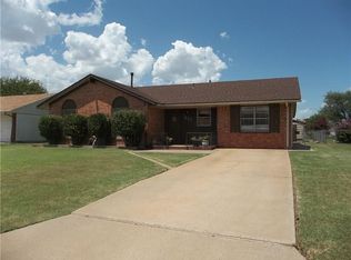 617 Mercury St, Altus, OK 73521