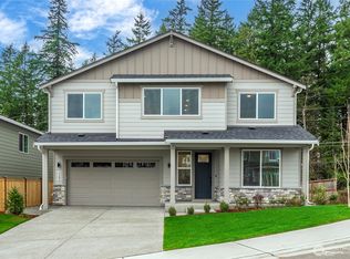 17505 NE Midnight Sun Loop, Poulsbo, WA 98370