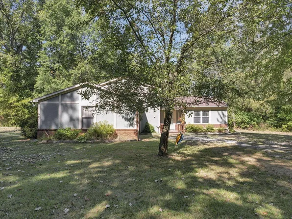 1138 Patterson Rd SW, Pataskala, OH 43062