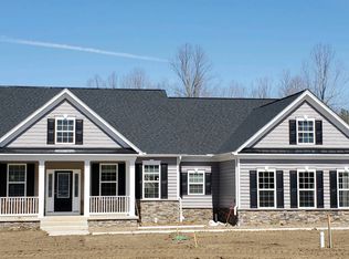 1450 Carries Ct, Huntingtown, MD 20639