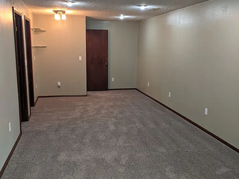 750 Packer Pl — Photo 13