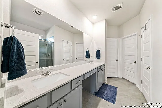 12939 Mayowa St — Photo 6